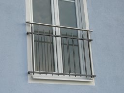 Franzoesischer Balkon lackiert-009